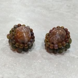 LCI vintage look clip on earrings